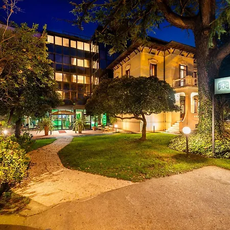 San Marco Fitness Pool & 4*